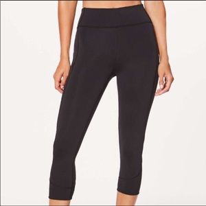 Lululemon Everlux In Movement Crop, Like New!